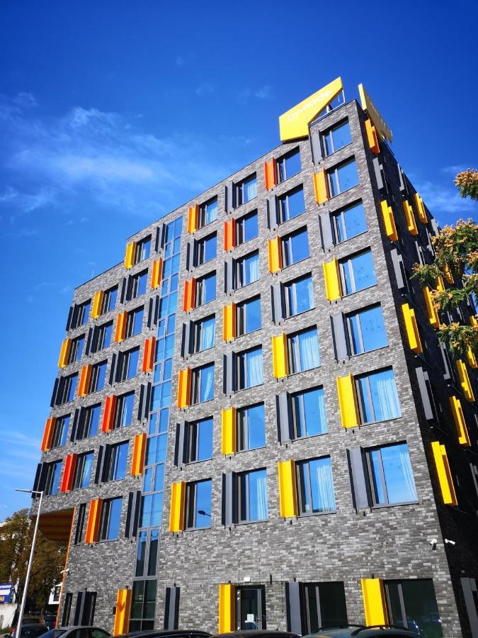 Magnolia Loft Apartments Вроцлав Экстерьер фото